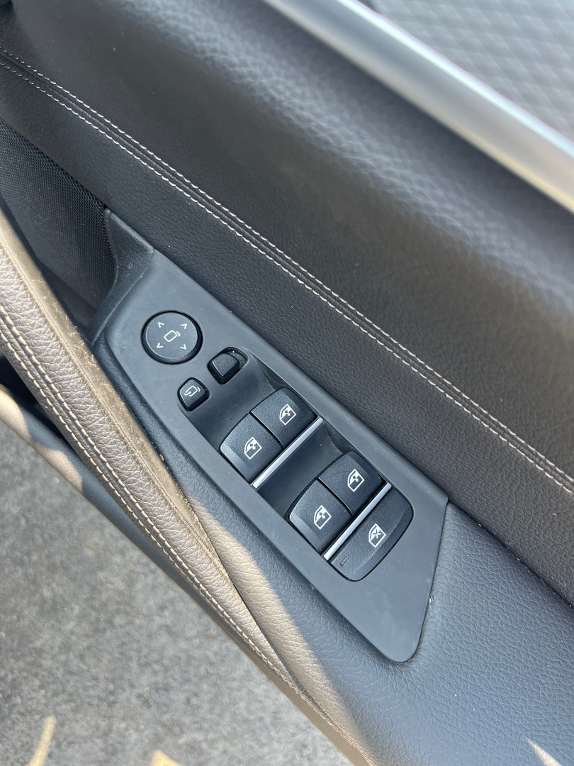 Power Folding Mirrors Retrofit - BMW CUSTOMZ 