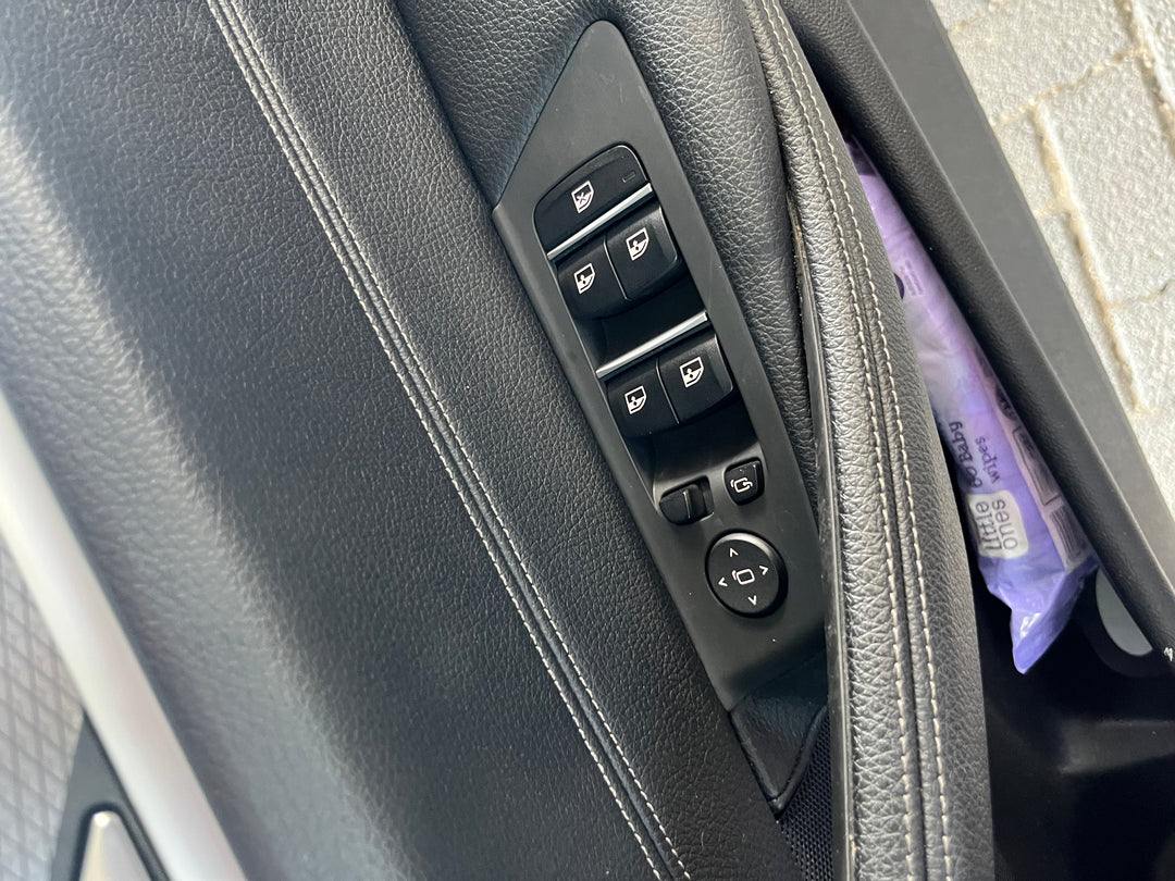 Power Folding Mirrors Retrofit - BMW CUSTOMZ 